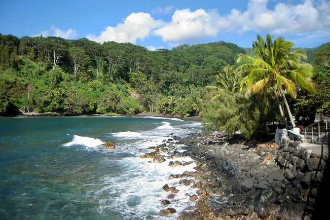 Tahiti: Tour of the East or West Coast (Half Day) - Key points at a glance
