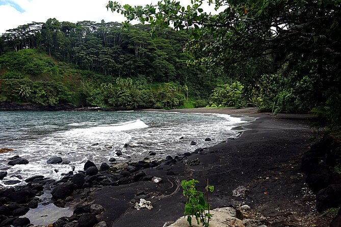 Tahiti: Tour of the East or West Coast (Half Day) - Faarumai Waterfalls, the East Coast’s green pause