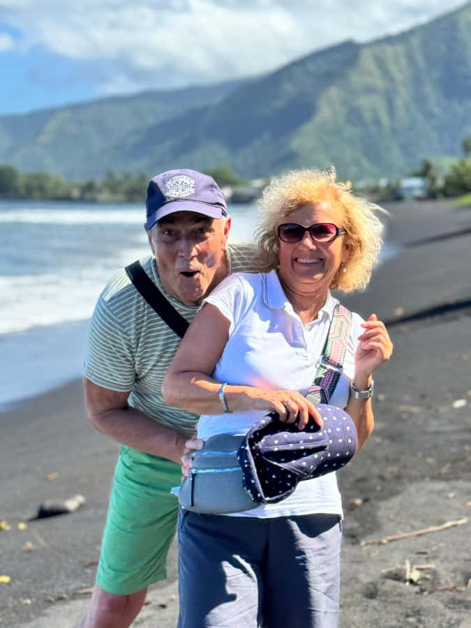 Tahiti: Unique Full Day West Coast, Combo Tour to Teahupoo - Paea: meeting island life at street level