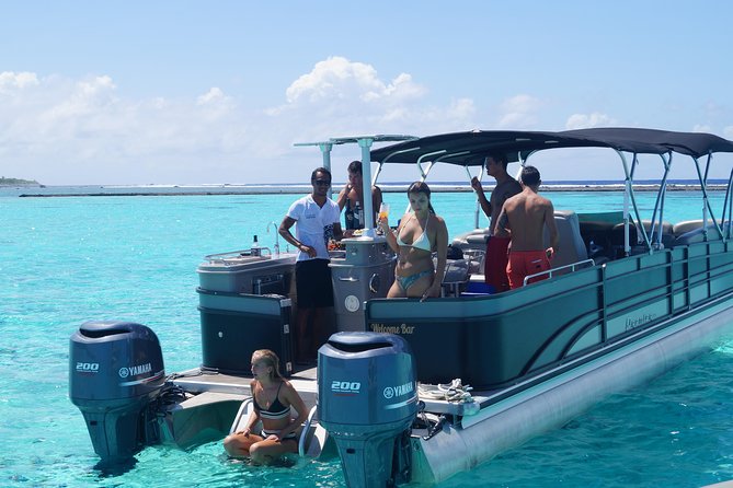 Toa Boat Bora Bora Private Lagoon Tour On Entertainer Bar Boat - Snorkeling with rays, sharks, and coral
