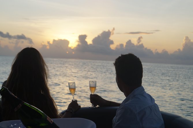 Toa Boat Bora Bora Private Sunset On Majestic Pontoon Boat - Watching Bora Bora’s peaks change color