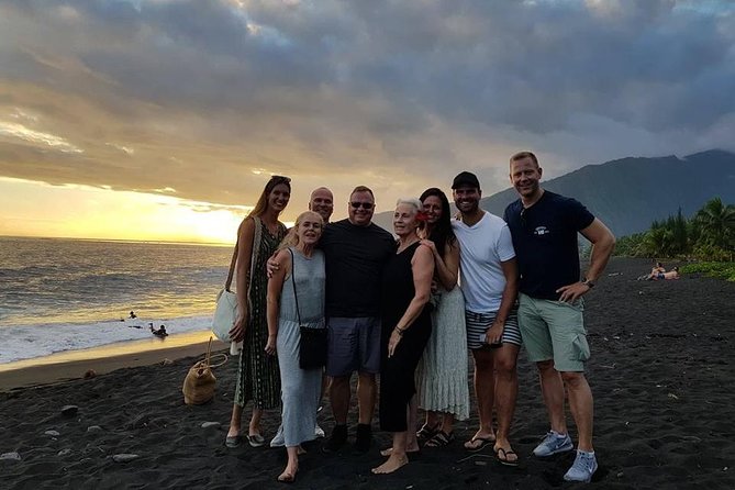 Unique Tahiti tour to Teahupoo, small group, full day combo tour - Taharuu Beach and the black-sand coast