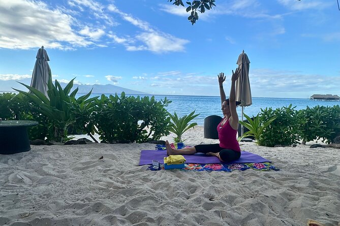Yoga at sunrise at Sofitel Moorea, overlooking Tahiti - What happens between 7:15 and 8:15 am
